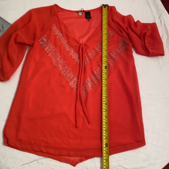 BKE coral beaded layered three quarter sleeve v-neck blouse - Picture 8 of 10